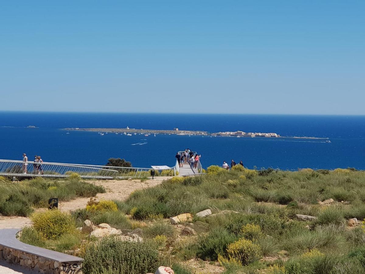 Arenales Sol Y Playa Galatea I Apartman Arenales del Sol Kültér fotó